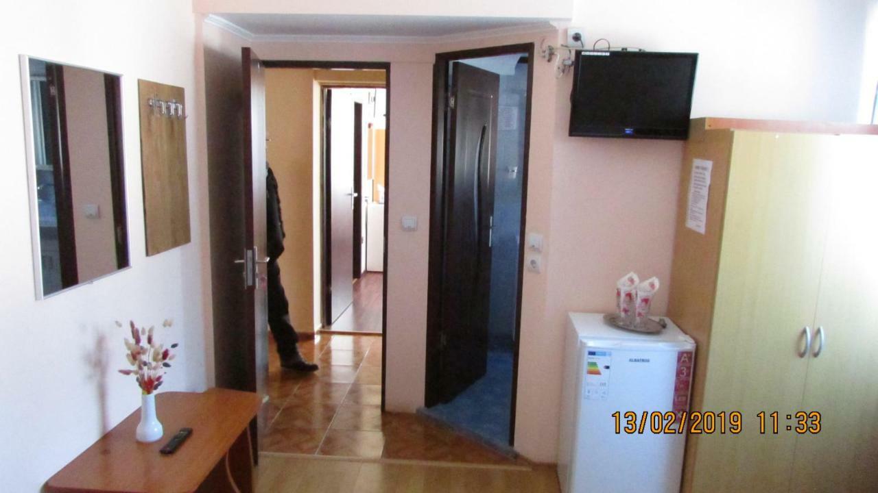 Vila Marcela Busteni Luaran gambar